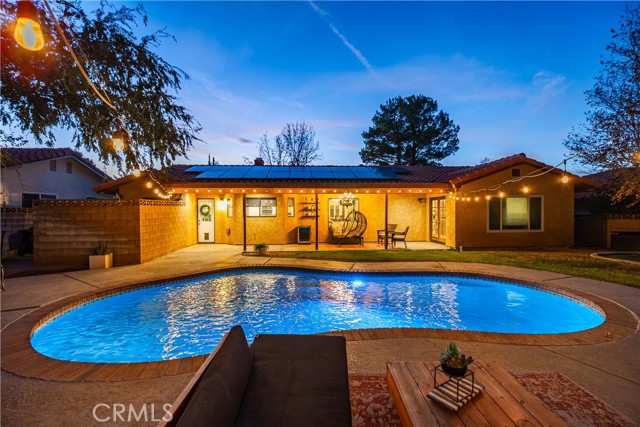 Detail Gallery Image 2 of 57 For 43034 Cherbourg, Lancaster,  CA 93536 - 3 Beds | 2 Baths