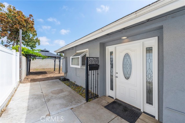 Detail Gallery Image 2 of 40 For 846 W Elberon Ave, San Pedro,  CA 90731 - 3 Beds | 2 Baths