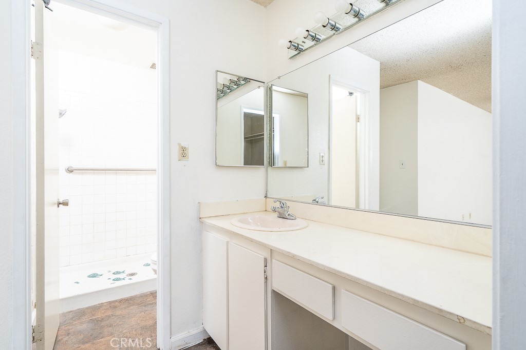 MLS #IV25167468 image #8