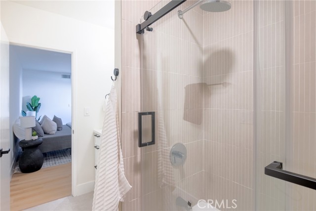 Detail Gallery Image 28 of 49 For 927 N Kings Rd #114,  West Hollywood,  CA 90069 - 1 Beds | 1/1 Baths