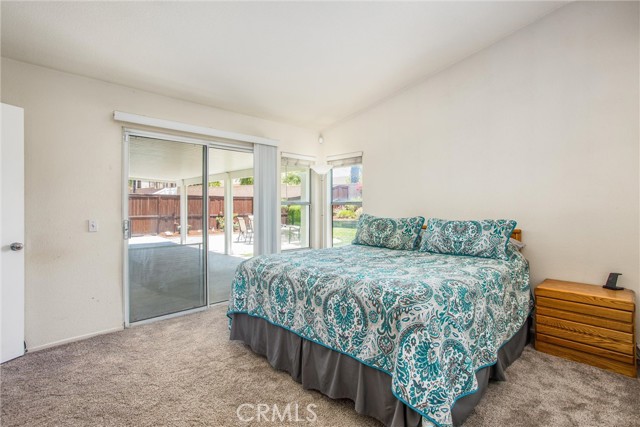 7471 Windrose Drive, Highland CA: https://media.crmls.org/medias/f1c1642f-556d-4132-a19b-d1a2ae232776.jpg