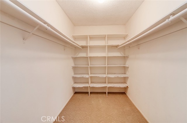 8777 Coral Springs Court, Huntington Beach CA: https://media.crmls.org/medias/f1c1c5ba-e929-48ea-b294-30af50dd1697.jpg