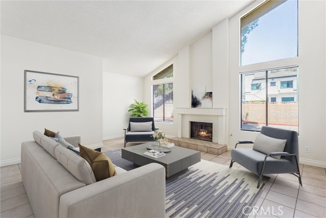 2061 W Redlands Boulevard, Redlands CA: https://media.crmls.org/medias/f1c413a5-e0eb-4e19-90fd-83b82b2228a9.jpg