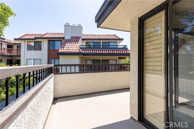 Detail Gallery Image 17 of 46 For 6268 Riviera Cir, Long Beach,  CA 90815 - 3 Beds | 2 Baths