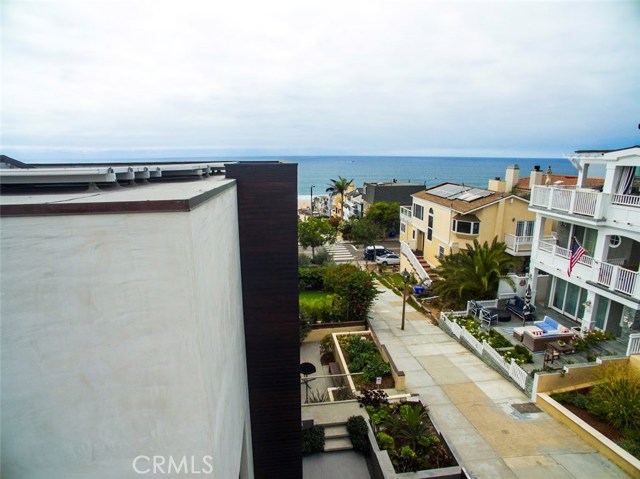 316 17th Street, Manhattan Beach, California 90266, ,Residential Income,Sold,17th,SB16723594