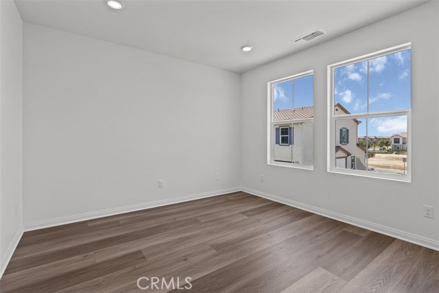 4285 S Hermosa Paseo, Ontario CA: https://media.crmls.org/medias/f1c61017-202a-4337-a889-bf2624493d76.jpg
