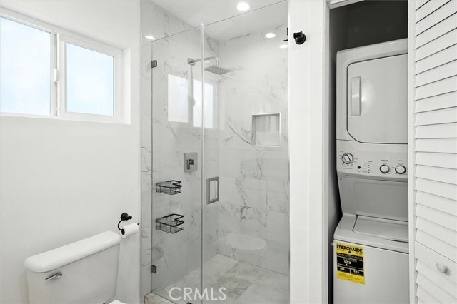 8846 Laramie Avenue, Winnetka CA: https://media.crmls.org/medias/f1c85088-db8d-4a2d-a374-453c0cec8ee1.jpg
