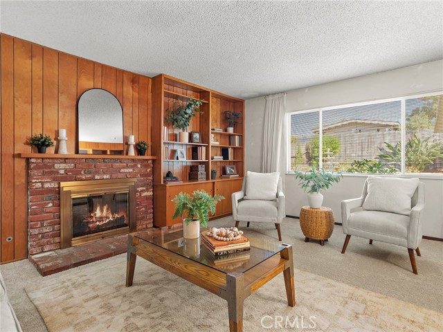 Detail Gallery Image 11 of 65 For 150 La Venta, Santa Barbara,  CA 93110 - 4 Beds | 2/1 Baths