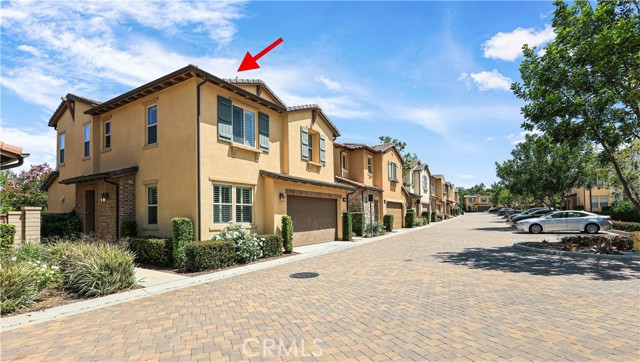 55 Fuchsia, Lake Forest CA: https://media.crmls.org/medias/f1c96b61-f02b-4e8a-ab83-76a769775e81.jpg