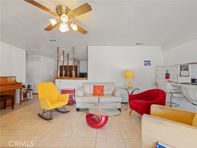 Detail Gallery Image 13 of 40 For 10174 via Verde Ave, Pinon Hills,  CA 92372 - 3 Beds | 2 Baths