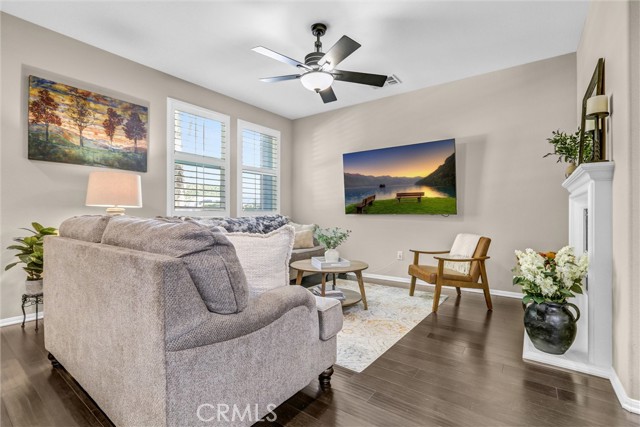 Detail Gallery Image 6 of 15 For 2245 Rolling River Ln #2,  Simi Valley,  CA 93063 - 3 Beds | 3 Baths