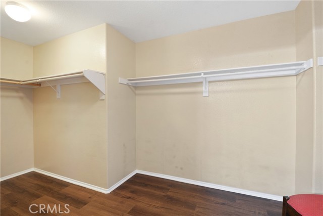 Detail Gallery Image 18 of 24 For 17049 La Vesu Rd., Fontana,  CA 92337 - 4 Beds | 2/1 Baths