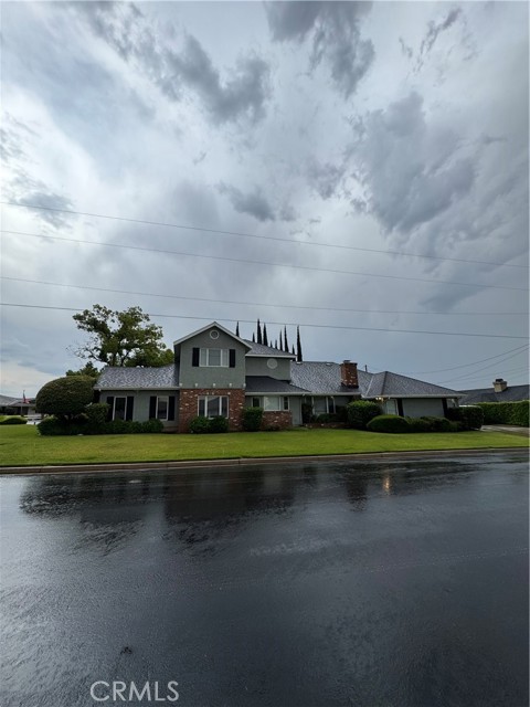 1270 Belle Road, Calimesa CA: https://media.crmls.org/medias/f1cbe1b6-71f7-4cfe-abf5-834058e604f2.jpg