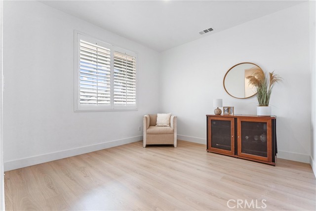 Detail Gallery Image 17 of 42 For 5305 Fulmer Ct, Jurupa Valley,  CA 91752 - 5 Beds | 4/1 Baths