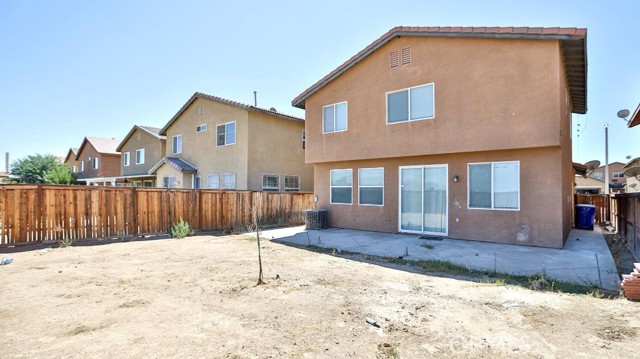 14412 Moon Valley Street, Victorville CA: https://media.crmls.org/medias/f1ccca76-84f8-4034-bb36-43d937f36623.jpg