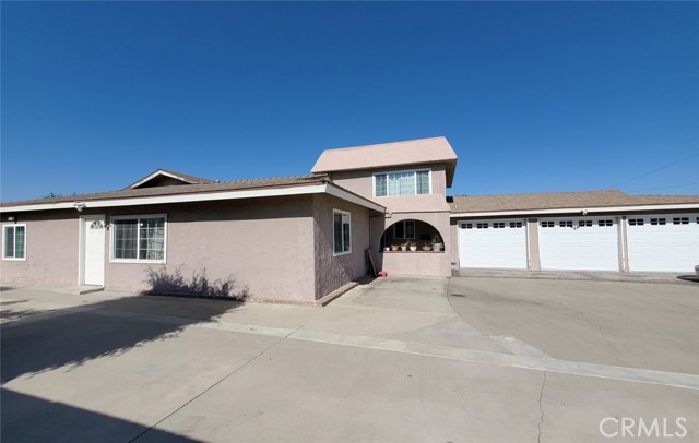 625 W La Verne Street, Anaheim CA: https://media.crmls.org/medias/f1ce020d-509c-4386-ab7e-9fc93bd802e2.jpg