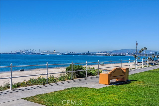 Detail Gallery Image 23 of 33 For 2820 E Colorado St, Long Beach,  CA 90814 - 2 Beds | 1 Baths