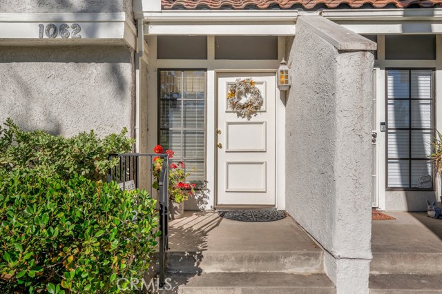 Detail Gallery Image 1 of 1 For 1062 Thistlegate Road, Oak Park,  CA 91377 - 3 Beds | 2/1 Baths