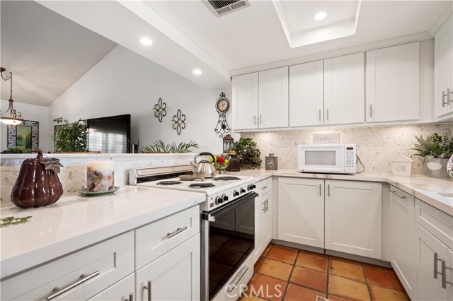 Detail Gallery Image 17 of 46 For 77178 Pauma Valley, Palm Desert,  CA 92211 - 2 Beds | 2 Baths