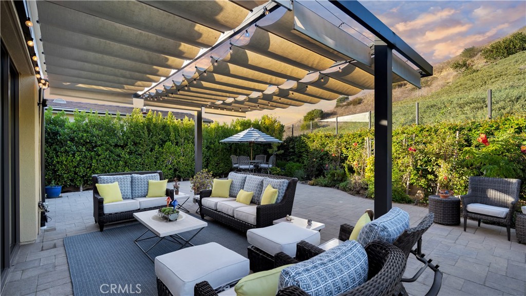 MLS #OC25256306 image #5