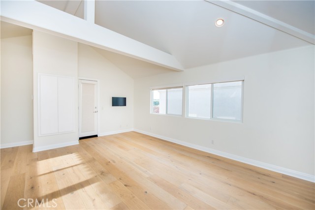 Detail Gallery Image 37 of 62 For 316 6th, Huntington Beach,  CA 92648 - 3 Beds | 3/1 Baths