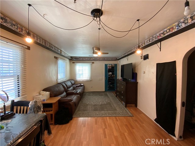 Detail Gallery Image 7 of 12 For 1336 Perris St, San Bernardino,  CA 92411 - 2 Beds | 1 Baths