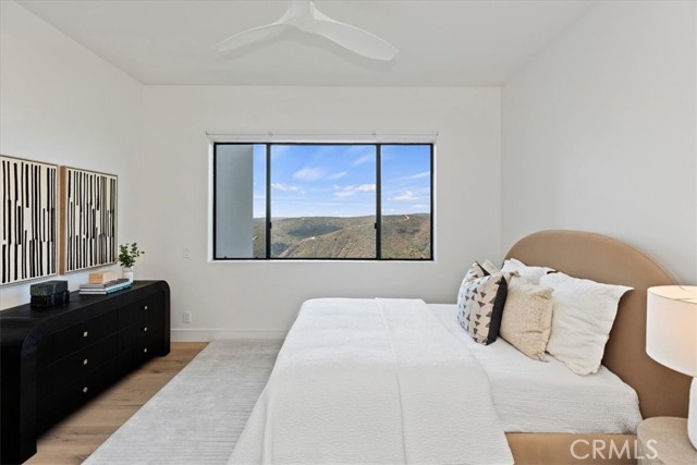 Detail Gallery Image 32 of 53 For 1425 Skyline, Laguna Beach,  CA 92651 - 4 Beds | 3/1 Baths