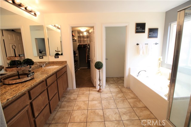 Detail Gallery Image 23 of 34 For 36653 Torrey Pines Dr, Beaumont,  CA 92223 - 4 Beds | 2/1 Baths