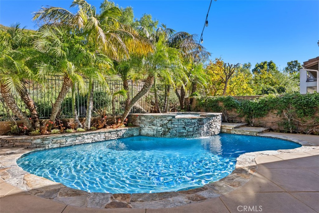 MLS #OC25239566 image #56