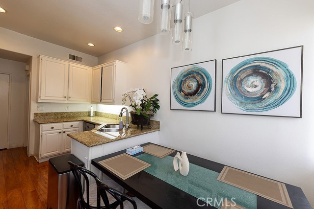 Image 7 of 26 For 6 Ovation Lane