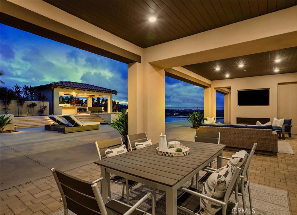 8461 Hinterland Drive - photo 3
