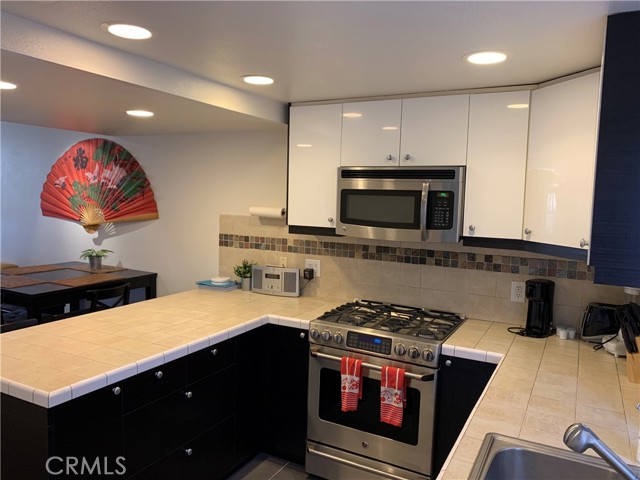 Image 2 for 2260 Indian Canyon DR #F