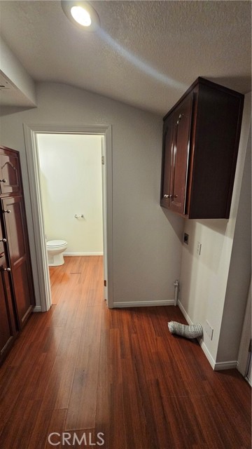 Detail Gallery Image 5 of 18 For 141 Pleasant View Ave, Colton,  CA 92324 - 2 Beds | 2 Baths