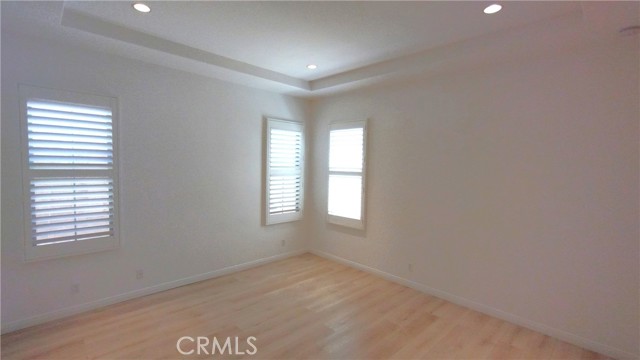 73 Gardenhouse Way, Irvine CA: https://media.crmls.org/medias/f1d4b557-f7c0-4e24-b4f4-dc346aef798f.jpg