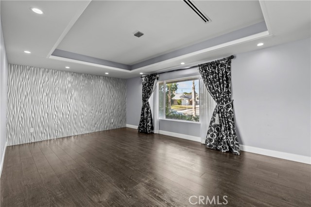 Detail Gallery Image 5 of 29 For 16510 Buchet Dr, Granada Hills,  CA 91344 - 3 Beds | 2 Baths