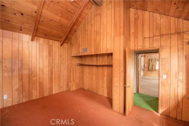 24 Fredalba, Running Springs, CA 92382