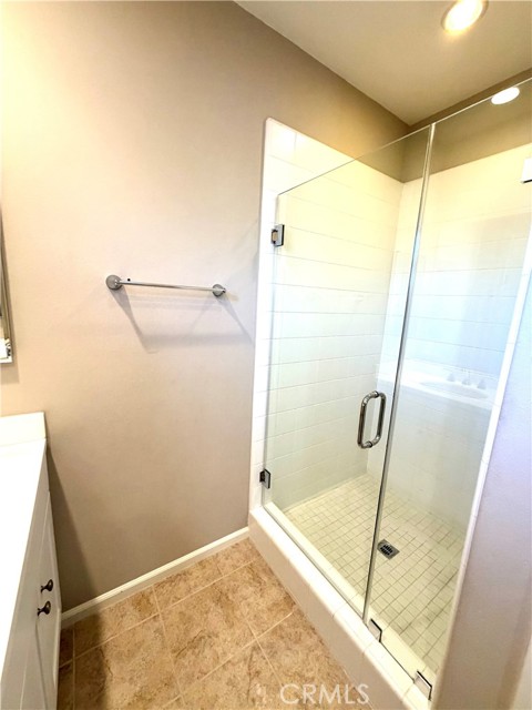 Detail Gallery Image 20 of 24 For 56 Strawberry Grove, Irvine,  CA 92620 - 3 Beds | 2/1 Baths