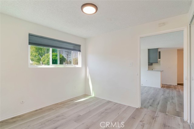 Detail Gallery Image 14 of 22 For 17900 Sherman Way #320,  Reseda,  CA 91335 - 1 Beds | 1 Baths