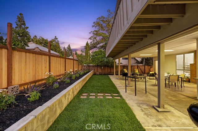 Detail Gallery Image 17 of 46 For 1691 Green Meadow Ave, Tustin,  CA 92780 - 6 Beds | 4 Baths