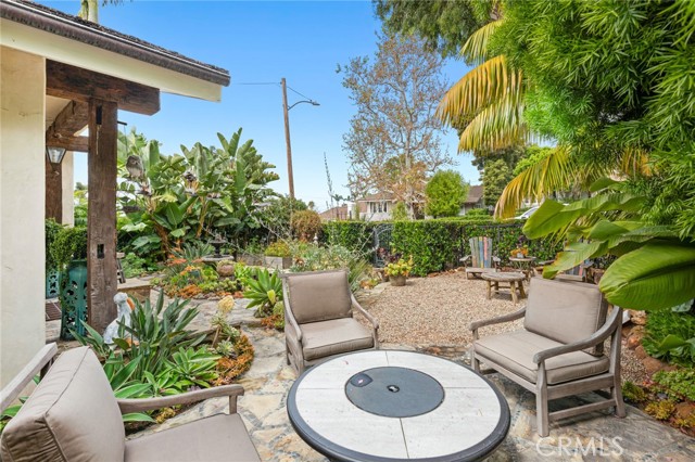 Detail Gallery Image 22 of 24 For 435 Holly St, Laguna Beach,  CA 92651 - 4 Beds | 3/1 Baths