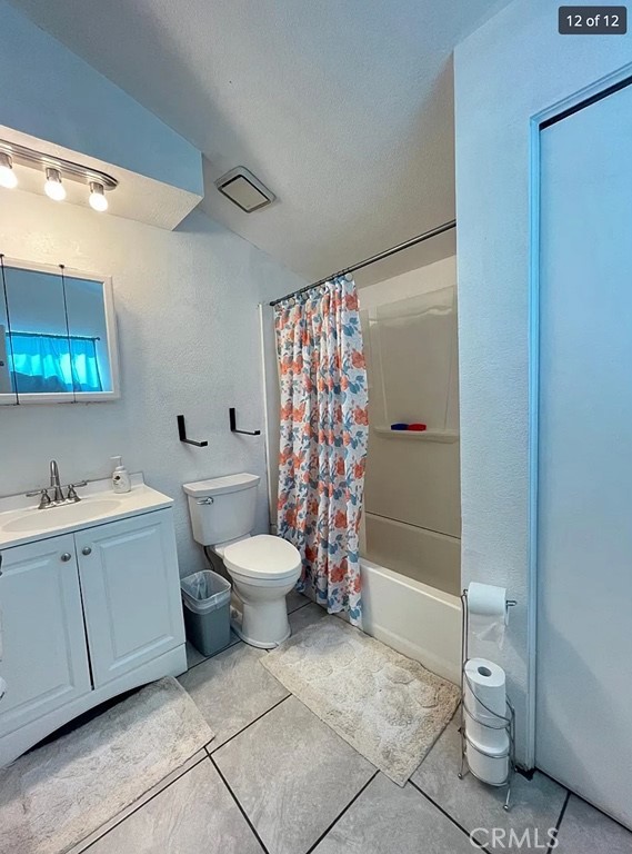 Detail Gallery Image 4 of 5 For 977 Mellon Ct, Colton,  CA 92324 - 3 Beds | 2/1 Baths