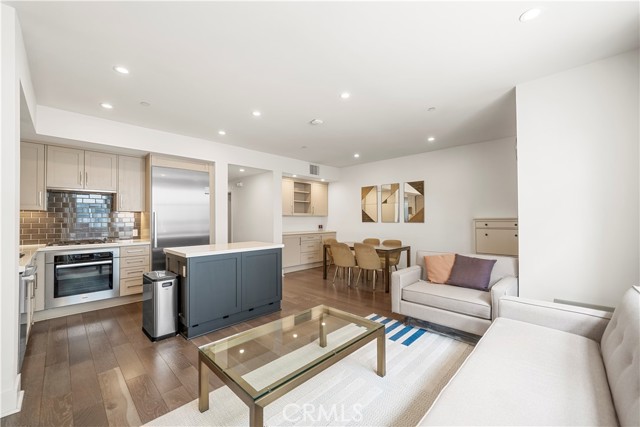 Detail Gallery Image 7 of 36 For 820 Mission #106,  South Pasadena,  CA 91030 - 2 Beds | 3 Baths