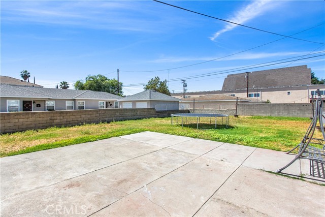 Detail Gallery Image 17 of 22 For 1632 N Lugo Ave, San Bernardino,  CA 92404 - 3 Beds | 1 Baths