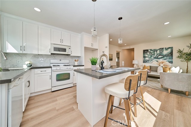 Detail Gallery Image 10 of 18 For 1195 Wisconsin Pl, Pomona,  CA 91768 - 3 Beds | 2 Baths