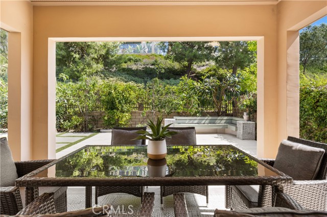 28 Caspian, Lake Forest CA: https://media.crmls.org/medias/f1d99cbf-e4d5-4dfa-b4dc-5832cc740a4e.jpg