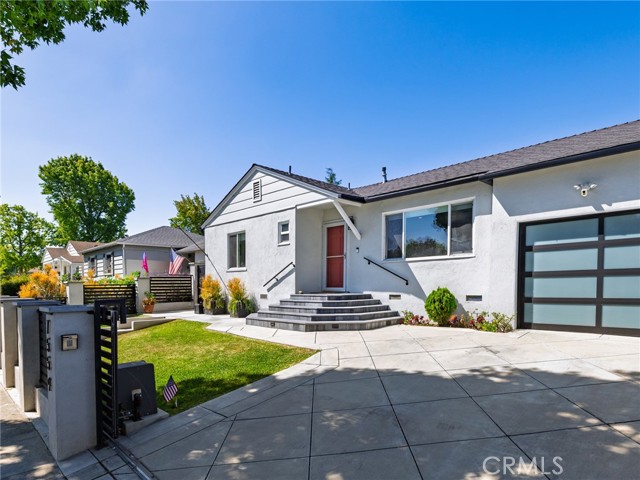 7559 Midfield Avenue, Los Angeles CA: https://media.crmls.org/medias/f1d9b532-df5b-445e-bca9-f9c6853ec847.jpg