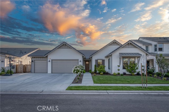 Detail Gallery Image 1 of 54 For 1716 N Renn Ave, Clovis,  CA 93619 - 3 Beds | 2/1 Baths