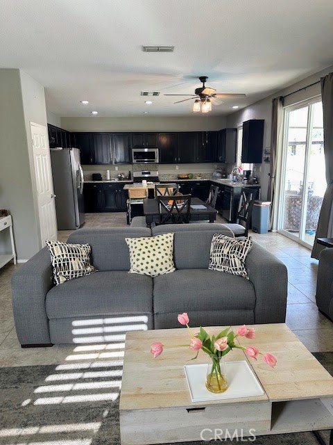 6654 Carnelian, Jurupa Valley CA: https://media.crmls.org/medias/f1da22fb-84c2-4edf-b44d-ad42027d7400.jpg