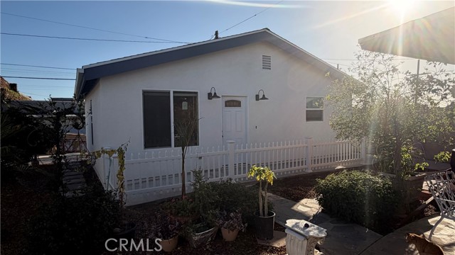 Front Image Thumbnail for CRDW26233764