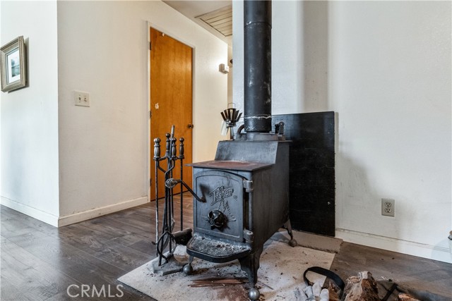 Detail Gallery Image 16 of 41 For 70331 Vineyard Canyon Rd., Parkfield,  CA 93451 - 4 Beds | 2 Baths